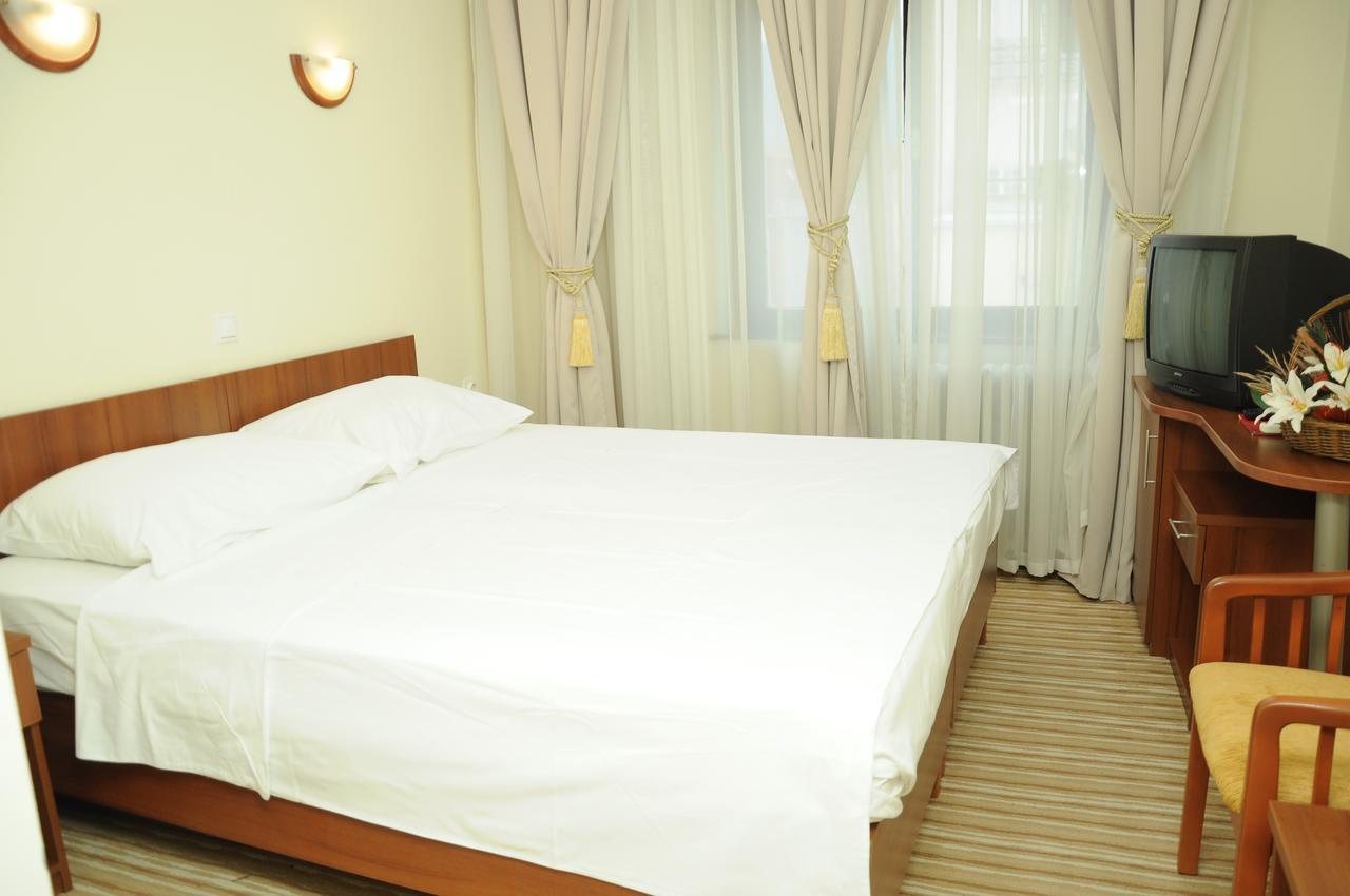 Hotel Shirok Sokak Bitola Exterior foto